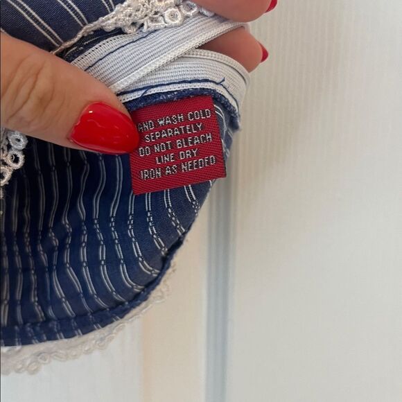 Mosaic Blue Striped Women's Top Small - Picture 4 of 5